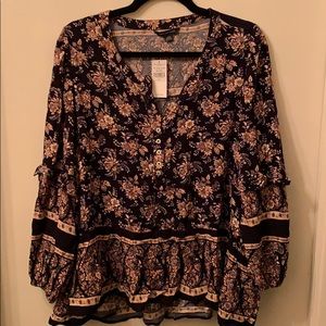 American Eagle Long Sleeve Top